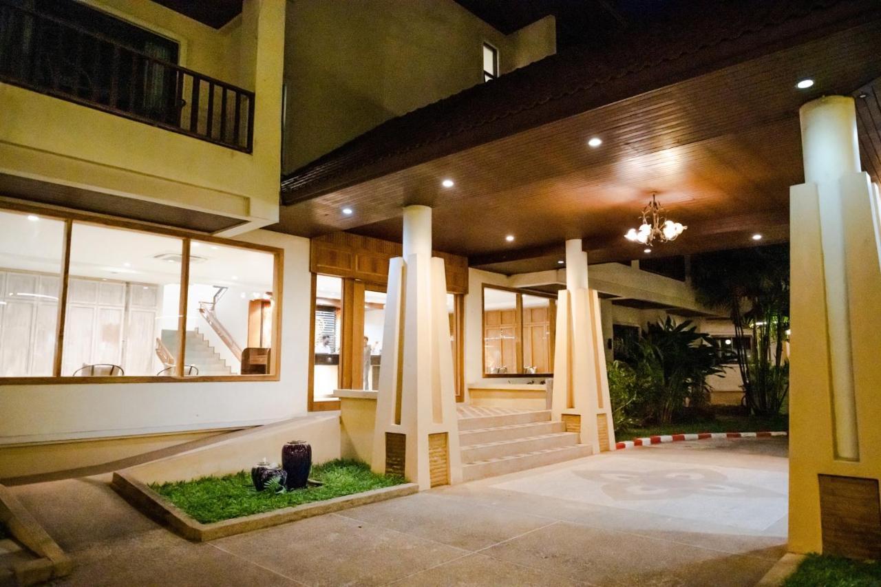 President Hotel Udonthani Экстерьер фото