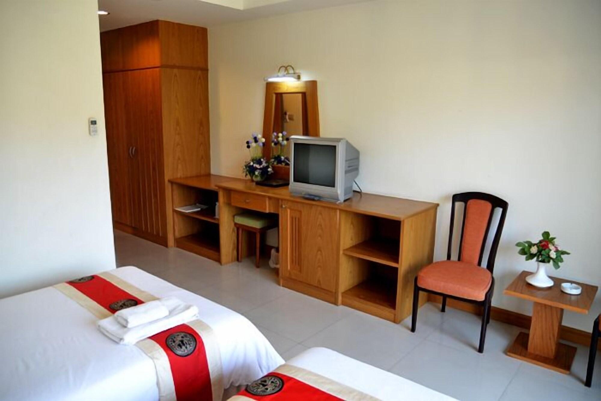 President Hotel Udonthani Экстерьер фото
