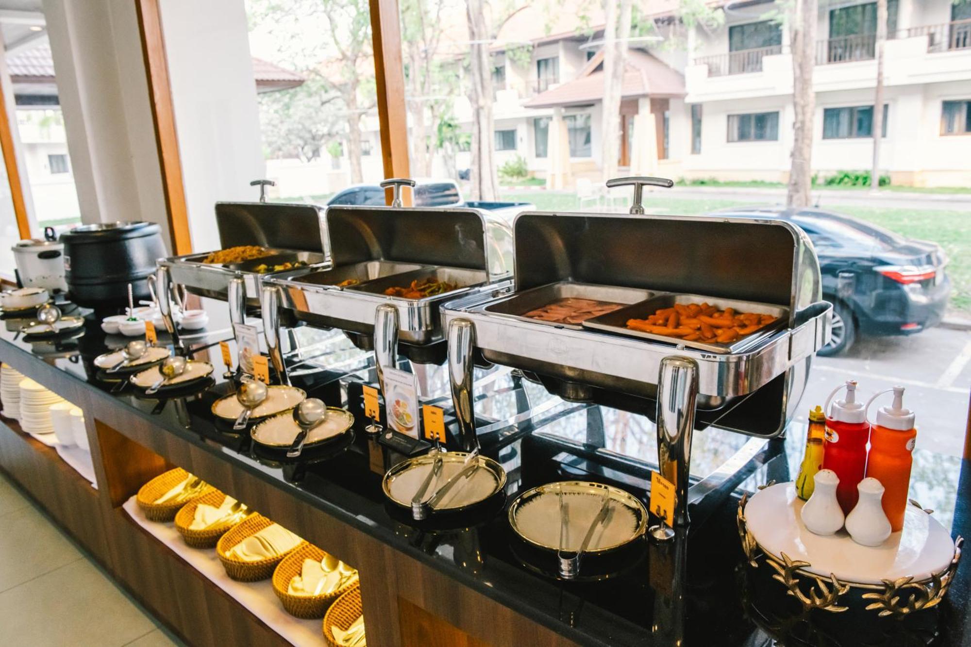 President Hotel Udonthani Экстерьер фото
