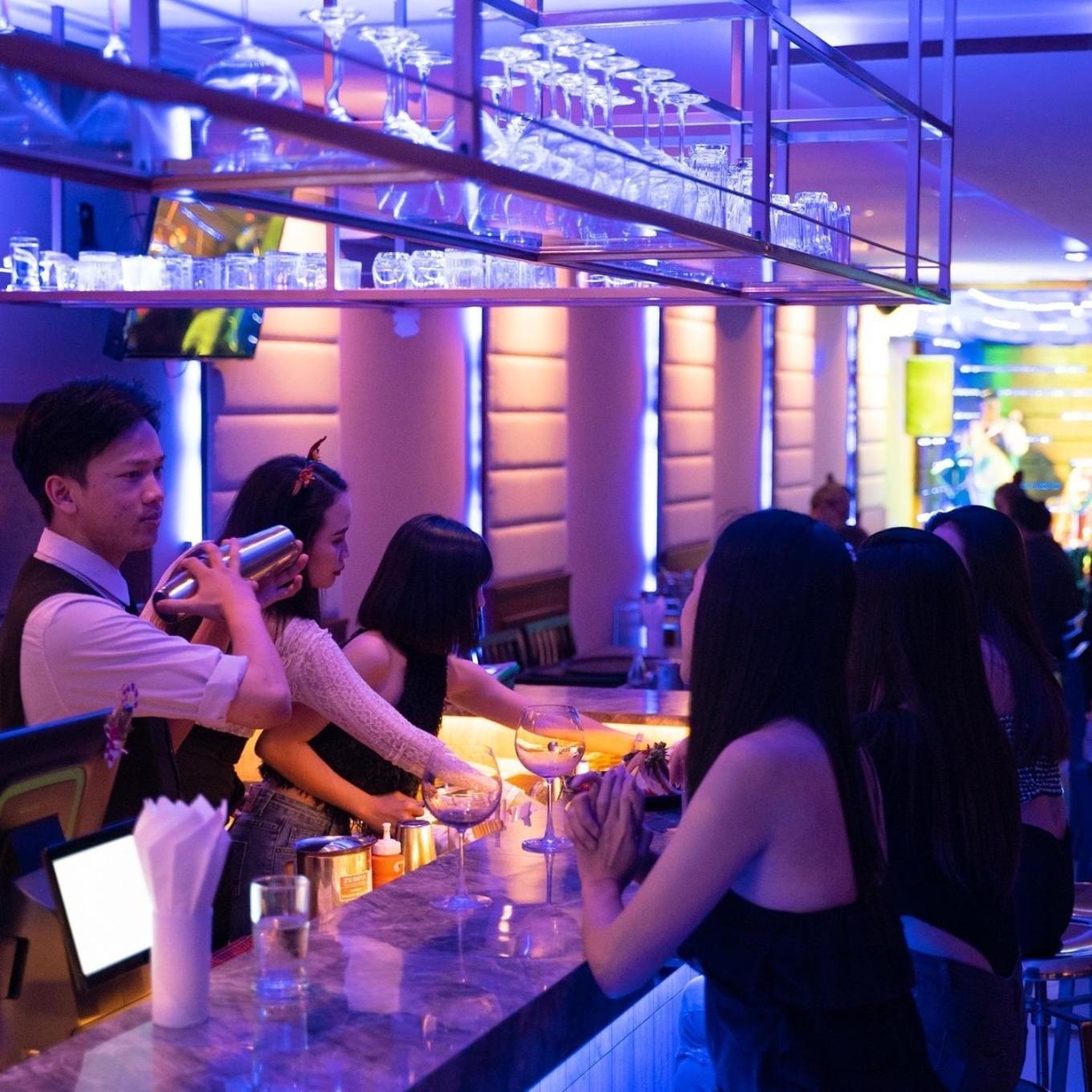 President Hotel Udonthani Экстерьер фото