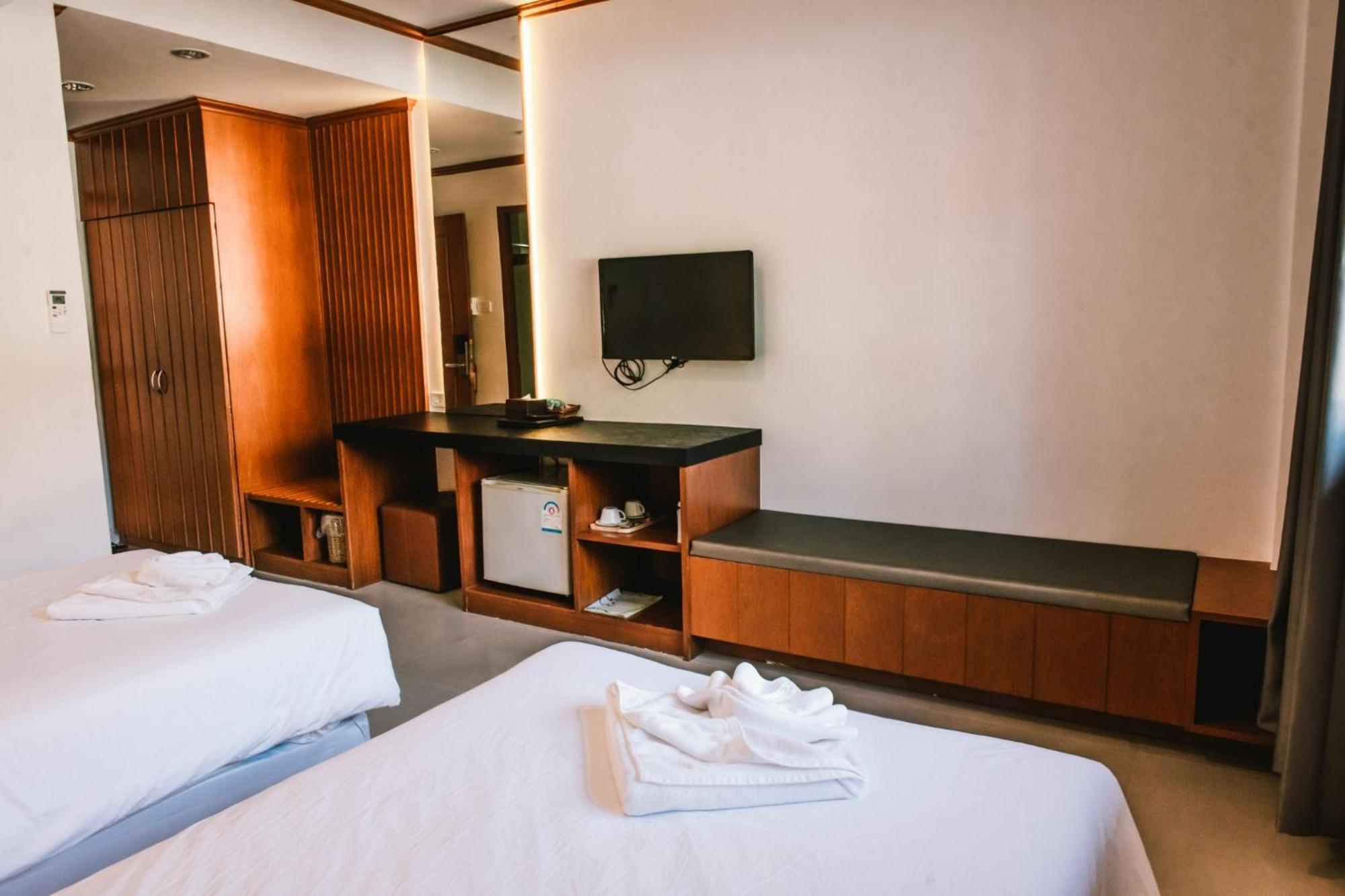 President Hotel Udonthani Экстерьер фото