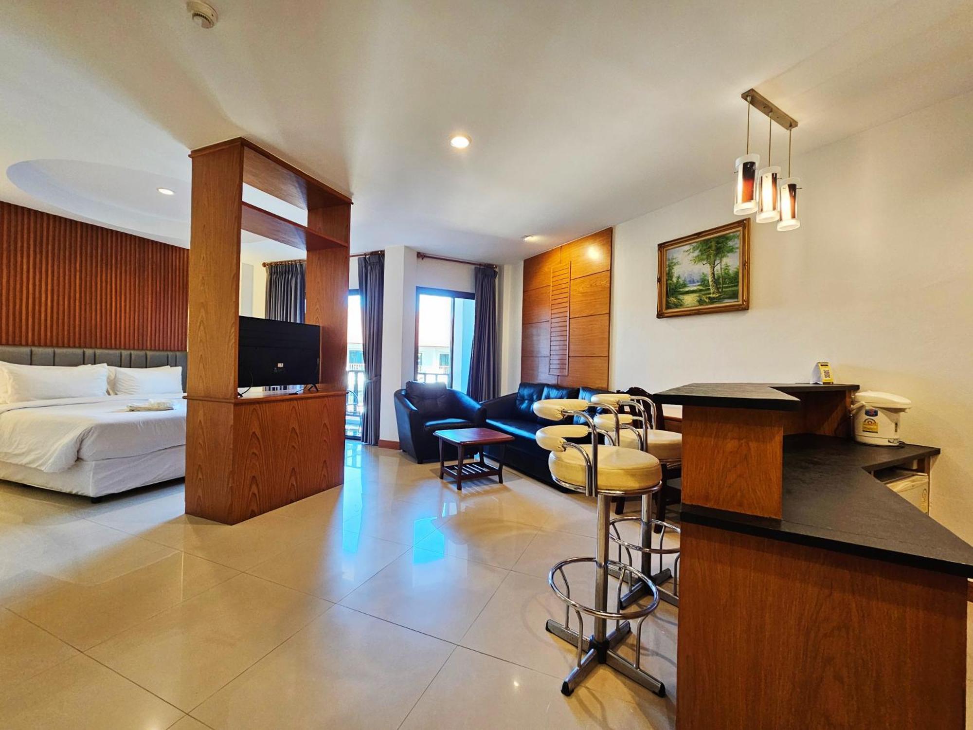 President Hotel Udonthani Экстерьер фото